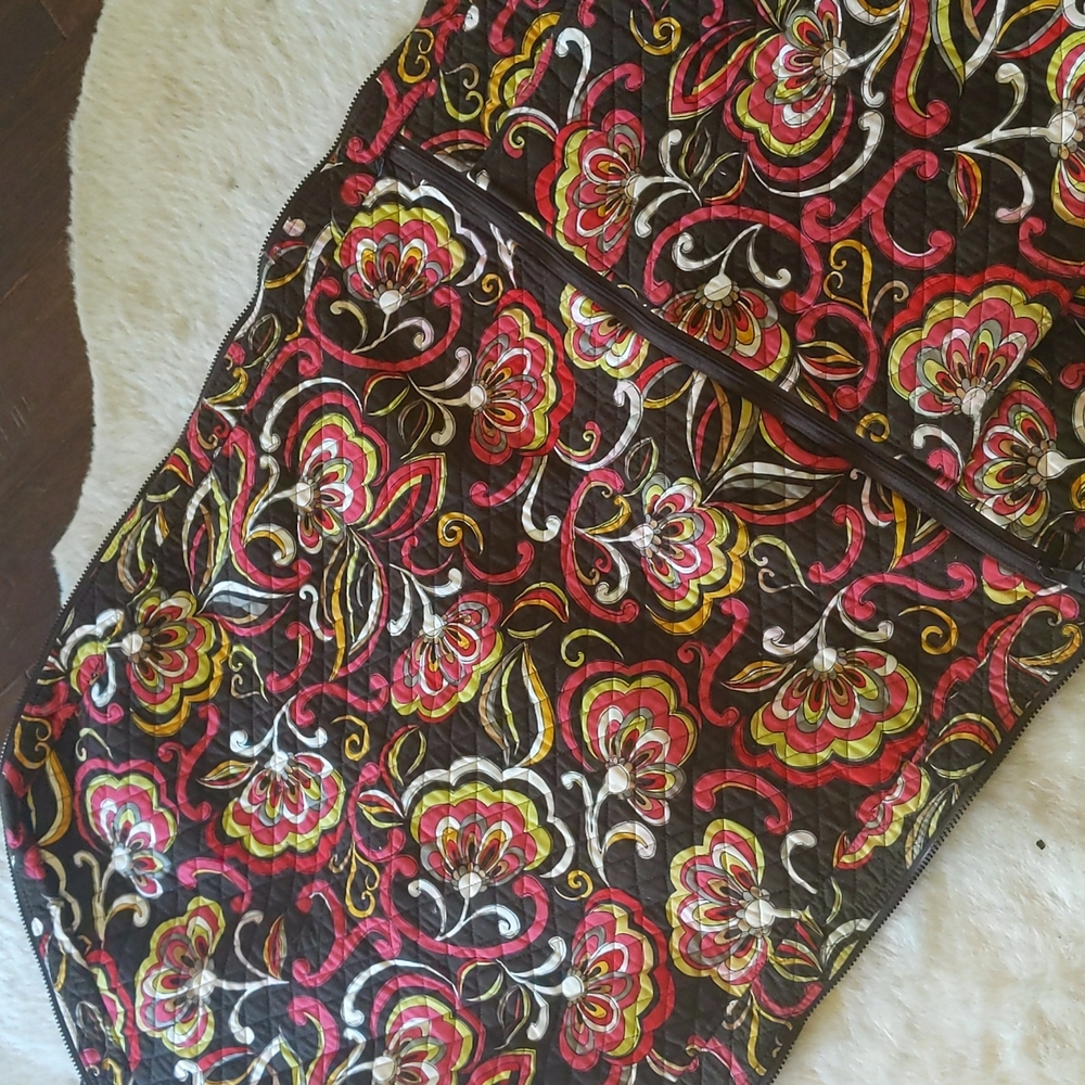 Vera Bradley Carey garment bag